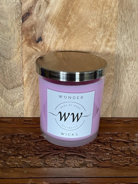 Wonder Wicks Premium Soy Candle ~ Kiss